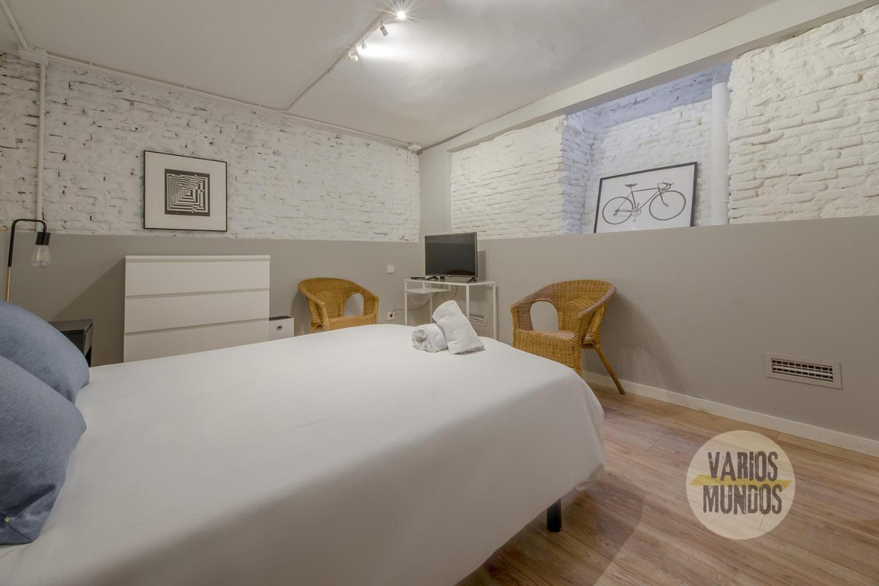 Modern Apt Para 7Pax En Chamberi-Ponzano Madrid Luaran gambar